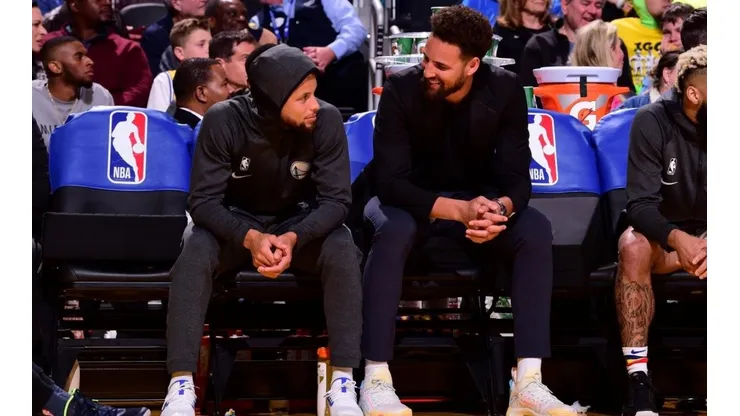 Curry y Klay Thompson comandan manifestación de los Warriors