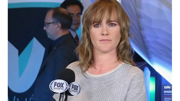 Marion Reimers es una de las pocas mujeres que narran futbol en México. Foto: @lareimers.