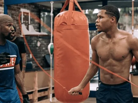 Mayweather no solo entrena a Haney, sino también a su posible rival