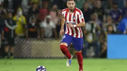 Héctor Herrera cambió de look.