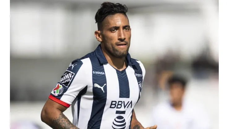Jonathan Urretaviscaya regresaría a Rayados por un curioso motivo