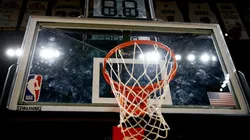Cesta de la NBA. Foto: Getty.