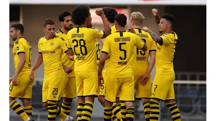 Dortmund se levantó de la derrota ante el Bayern con una goleada 6-1