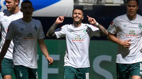 Foto de Bittencourt celebrando su gol.