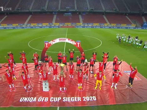 Red Bull Salzburgo ganó la Copa Austria y se dio un inédito festejo con distancia social