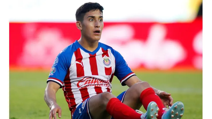 ¿Uno menos en Chivas? Zendejas se iría a la MLS