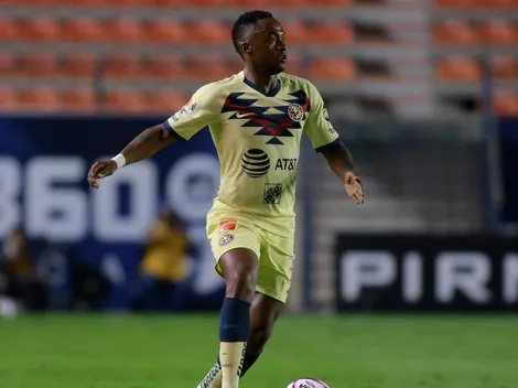 Renato Ibarra posteó una foto de festejo con el América