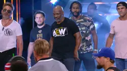 Mike Tyson reaparece en show de lucha libre