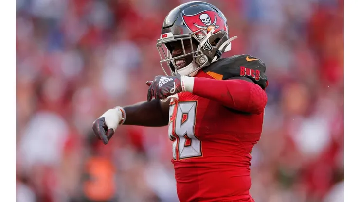 Shaquil Barrett cree que Brady llevará a los Buccaneers al Super Bowl