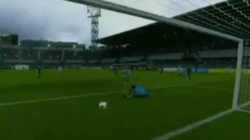 Con un Lozano demoledor, Santos se impuso sobre la hora ante Querétaro