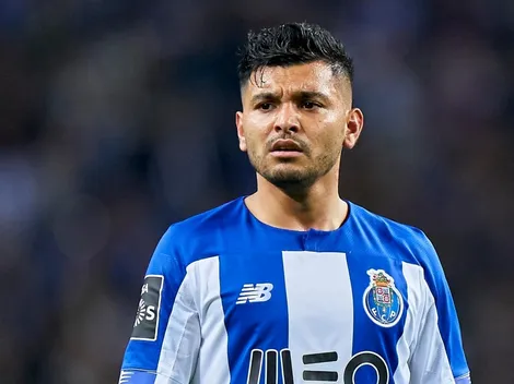 Agente de Tecatito Corona confirma que mantuvo conversaciones con el Chelsea