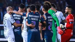 Jugadores de América y Pumas, juntos en cuarentena