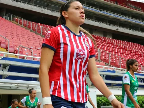 La mujer ideal: Norma Palafox también juega al Call of Duty