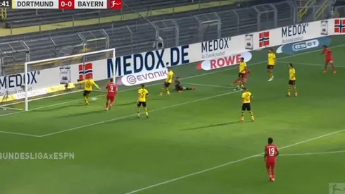 De taco: la lujosa salvada de Piszczek en la línea contra el Bayern