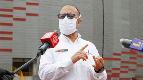 Víctor Zamora es el ministro de Salud del Perú.