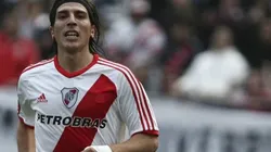 Carlos Arano con la camiseta de River Plate.