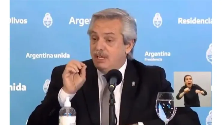 Alberto Fernández en conferencia de prensa.
