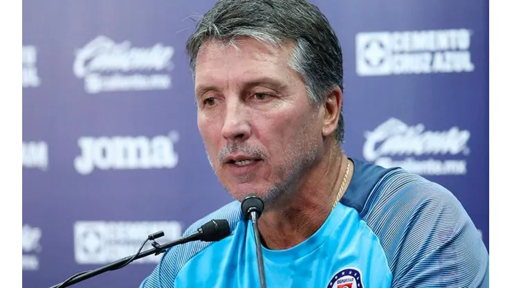 El director técnico confirmó que no detendrán los entrenamientos.