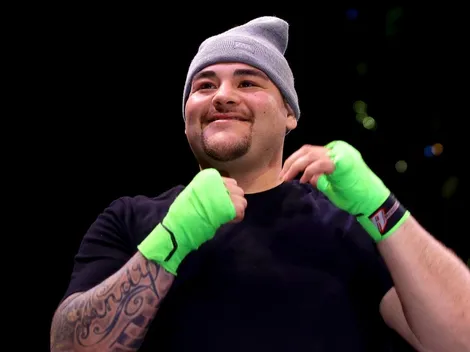 El Rocky Mexicano entrenó con la remera de otro boxeador