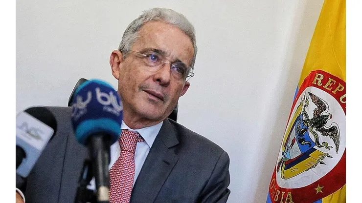 Álvaro Uribe Vélez, senador colombiano.