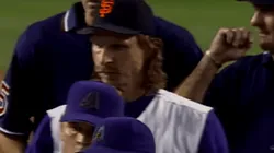El día que Randy Johnson terminó con la gorra del rival tras pelea campal
