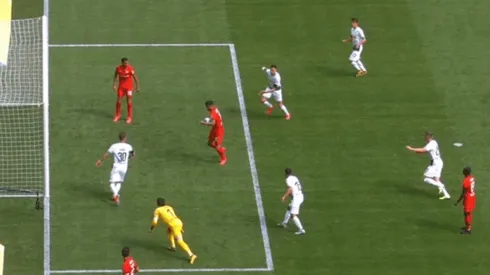 Foto captura de la jugada.