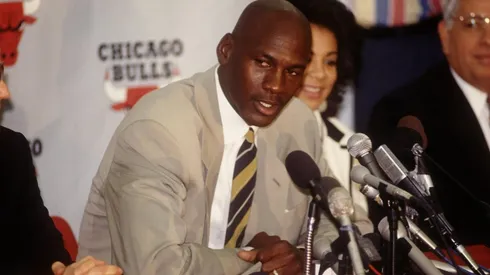 Escritor de "The Jordan Rules" contó la mentira más grande de Jordan