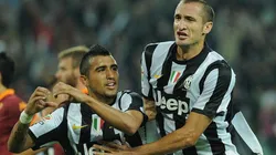 Vidal y Chiellini, juntos en Juventus.
