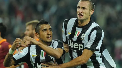 Vidal y Chiellini, juntos en Juventus.