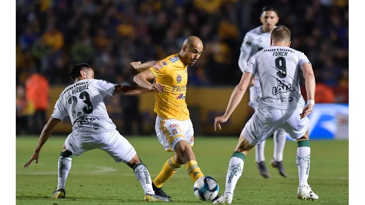 Pizarro se mostró preocupado por los casos de Coronavirus en Santos
