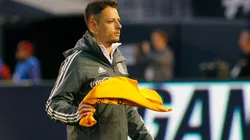 Martino explicó por qué le sacó la titularidad a Chicharito