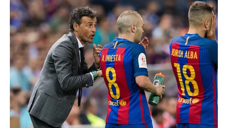 Foto de Luis Enrique dirigiendo a Barcelona.