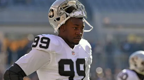 Aldon Smith vuelve a las canchas tras cinco años