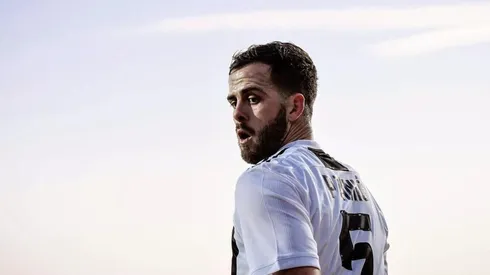 Desde España reportan qué le dijo Pjanic al PSG: "Solo iré al Barcelona"