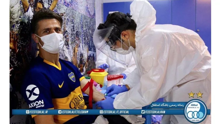 Locura: un jugador de Irán cayó al control de COVID-19 ¡con la de Boca!
