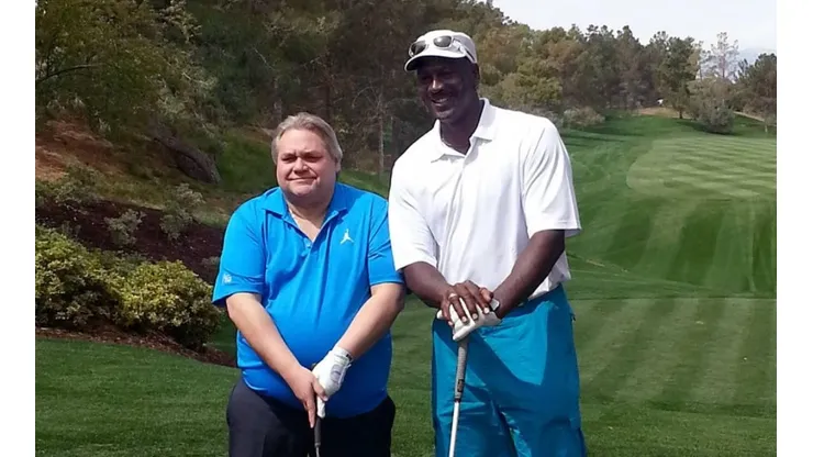 El empresario azteca conoció a Jordan en un torneo de Golf para celebridades