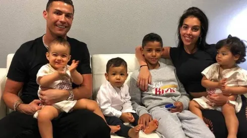 La familia de Cristiano Ronaldo, muy unida.
