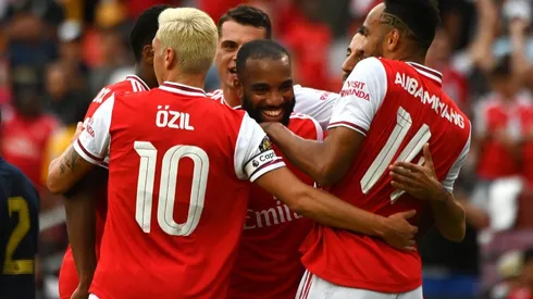 Descubren a figura del Arsenal consumiendo drogas