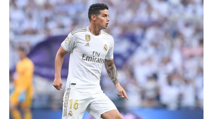 Nueve equipos luchan por incorporar a James en el siguiente mercado de pases