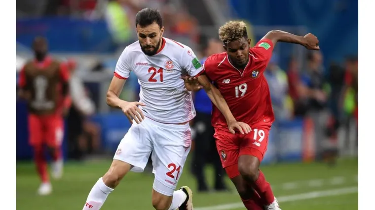 Hamdi Nagguez con la Selección de Túnez.