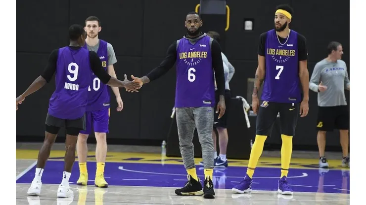 Los Lakers volverán a los trabajos