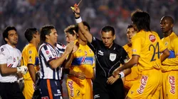 Julio César Santos acusó robo en las semis del 2005