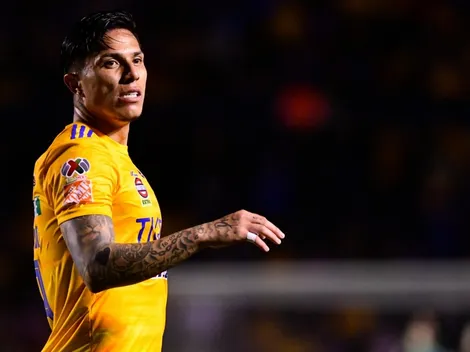 Carlos Salcedo respondió cuándo regresará a Chivas
