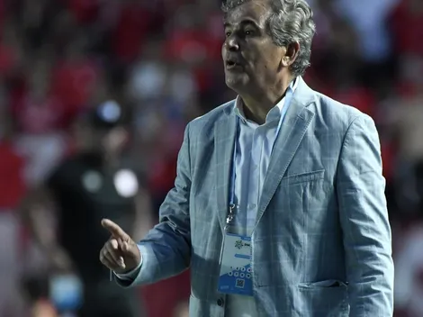 Nuevo ataque a Jorge Luis Pinto: "Tiene más personalidad mi perro"