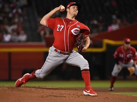 Revelan el número de pitcher estrella y fanáticos estallan su buzón de voz