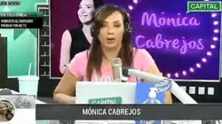 Mónica Cabrejos conduce un programa en Radio Capitál.