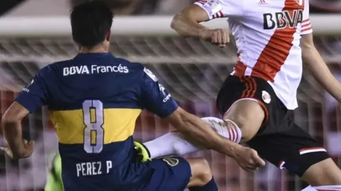 La patada de Ramiro Funes Mori a Pablo Pérez.