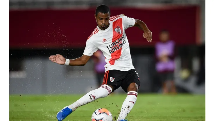 Nicolás De La Cruz durante un partido de River.