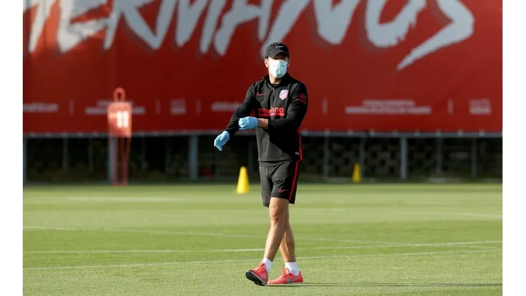 El look de Simeone en el regreso a las prácticas del Atlético Madrid