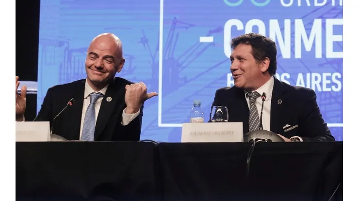 Conmebol anunció que FIFA nunca le consultó sobre la regla de los 5 cambios